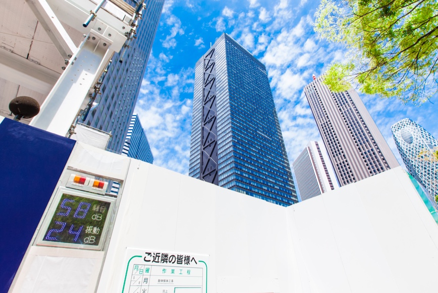 法令や条例に基づいた騒音・振動の測定を行い、測定結果を証明します。